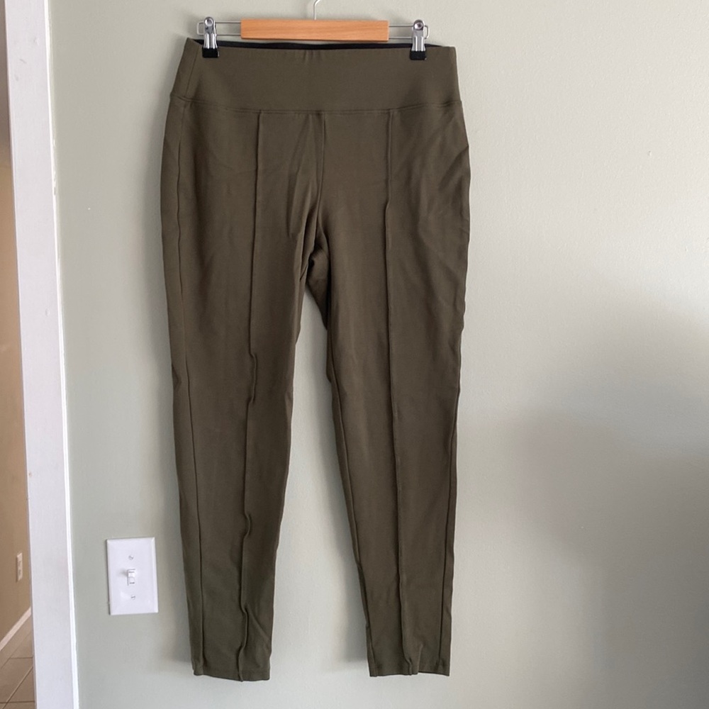 Nine West green leggings